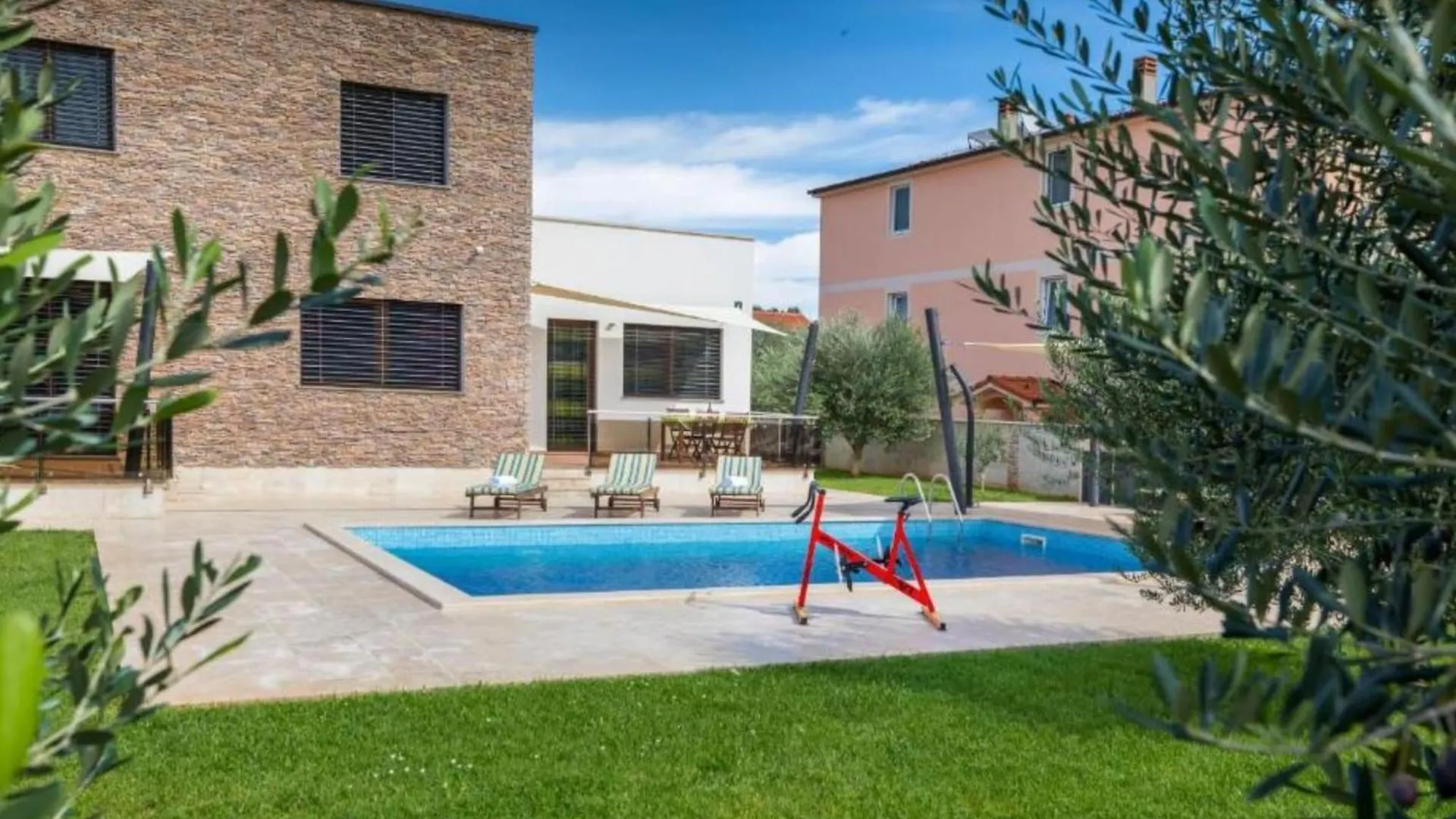 Villa Casa Gigi With Swimming Pool - Four Bedroom Villa Medulin