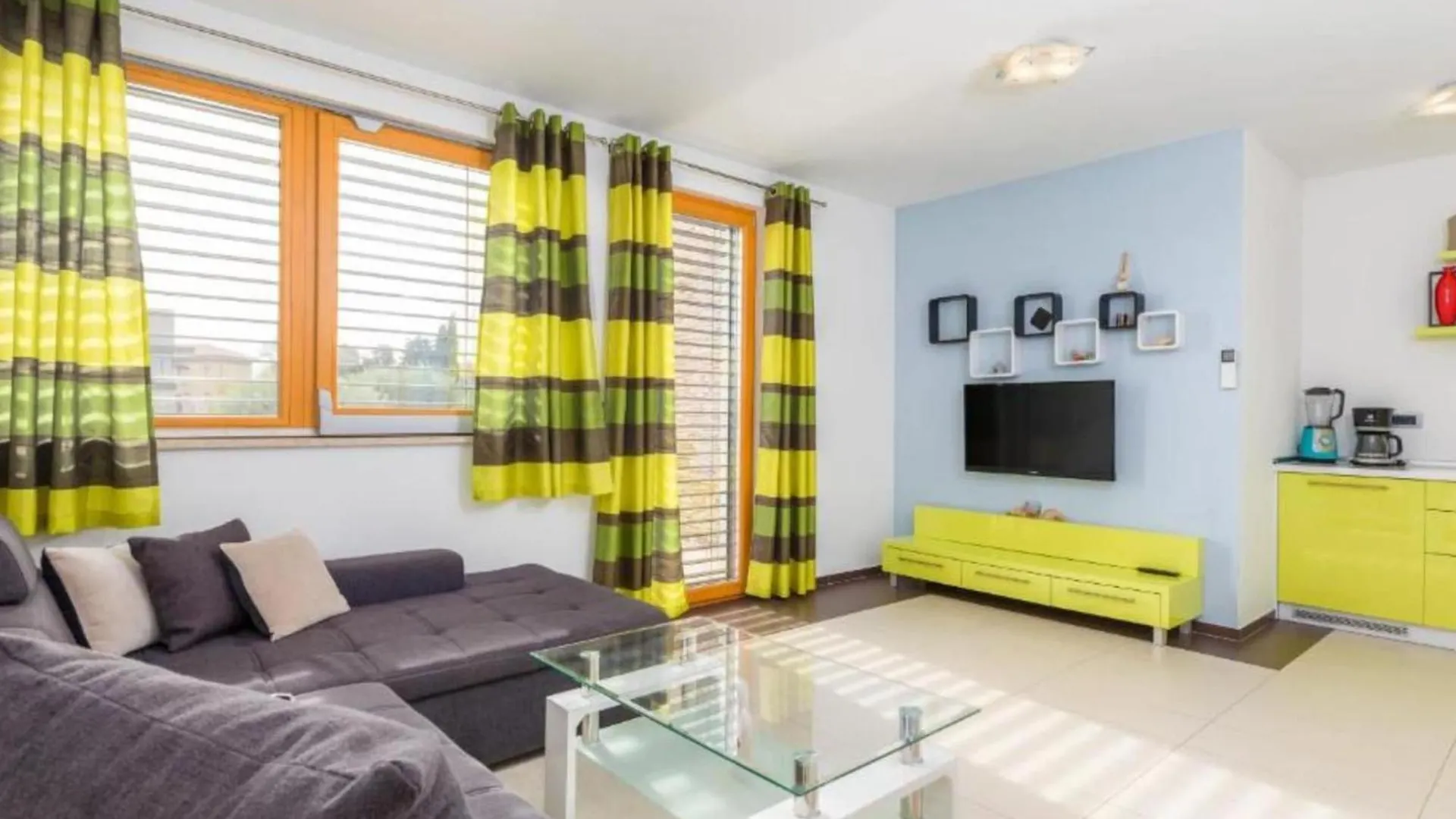 מדולין Villa Casa Gigi With Swimming Pool - Four Bedroom Villa
